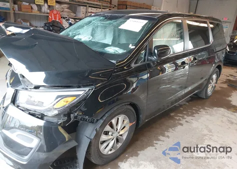 2020 Kia Sedona Lx z USA, uszkodzony, nr VIN KNDMB5C18L6618794